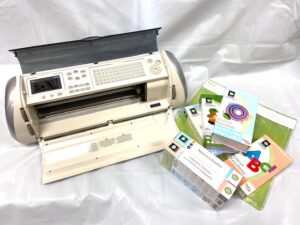 Cricut Machine and supplies